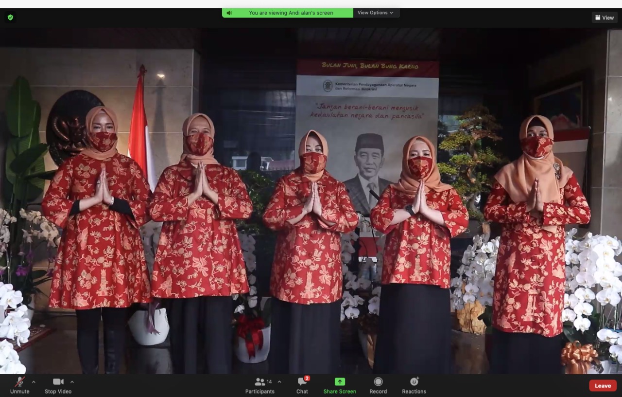 Baju Seragam Kerja Lengan Panjang