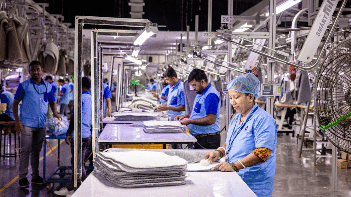 branding seragam kerja