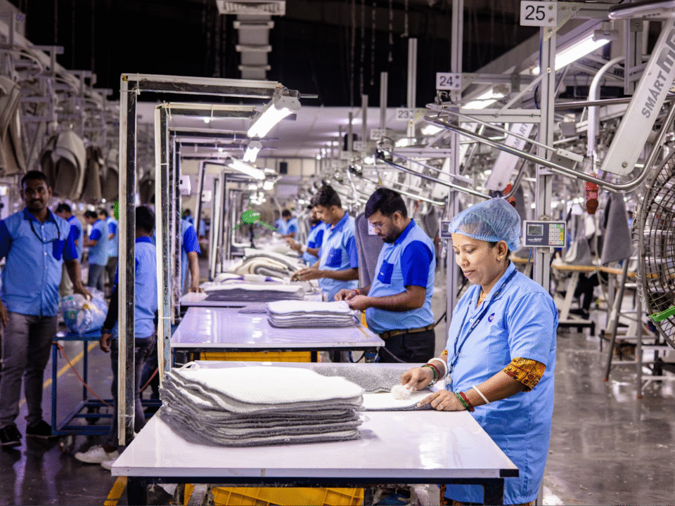branding seragam kerja