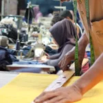 proses produksi seragam kerja